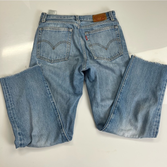 Levi Strauss women’s wedgie straight jeans 24 L7-20 - Picture 2 of 4